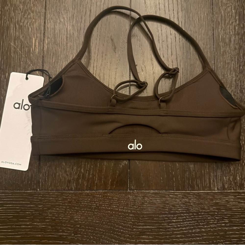 ALO Yoga airlift intrigue bra